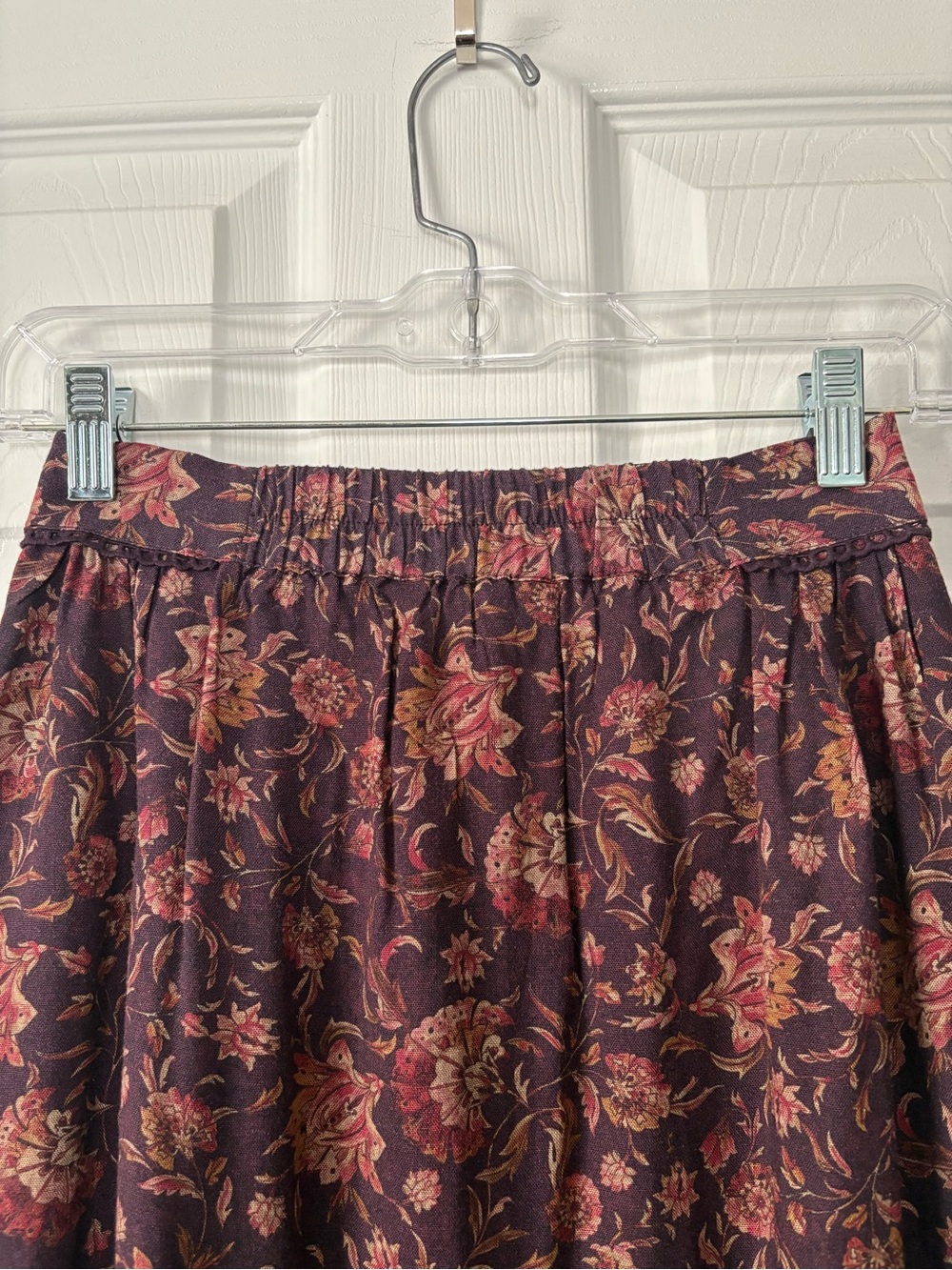 Disturbia Skye Button Down Midi Skirt, 2 - Picture 5 of 10